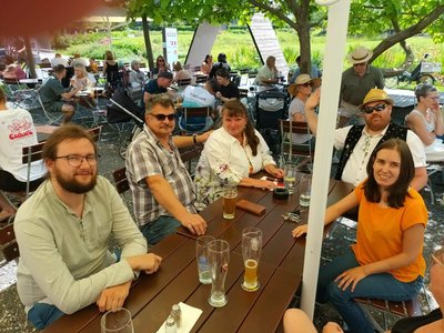 Treffen im Biergarten im Bürgerpark Pfaffenhofen