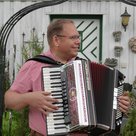 Musikentertainer Herr Martin Kraft aus der Holledau, bekannt durch die Sendung Brettl-Spitzen im bayr. Fernsehen. 