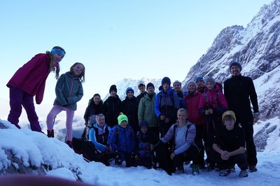 Familiengruppe auf der Coburger Hütte